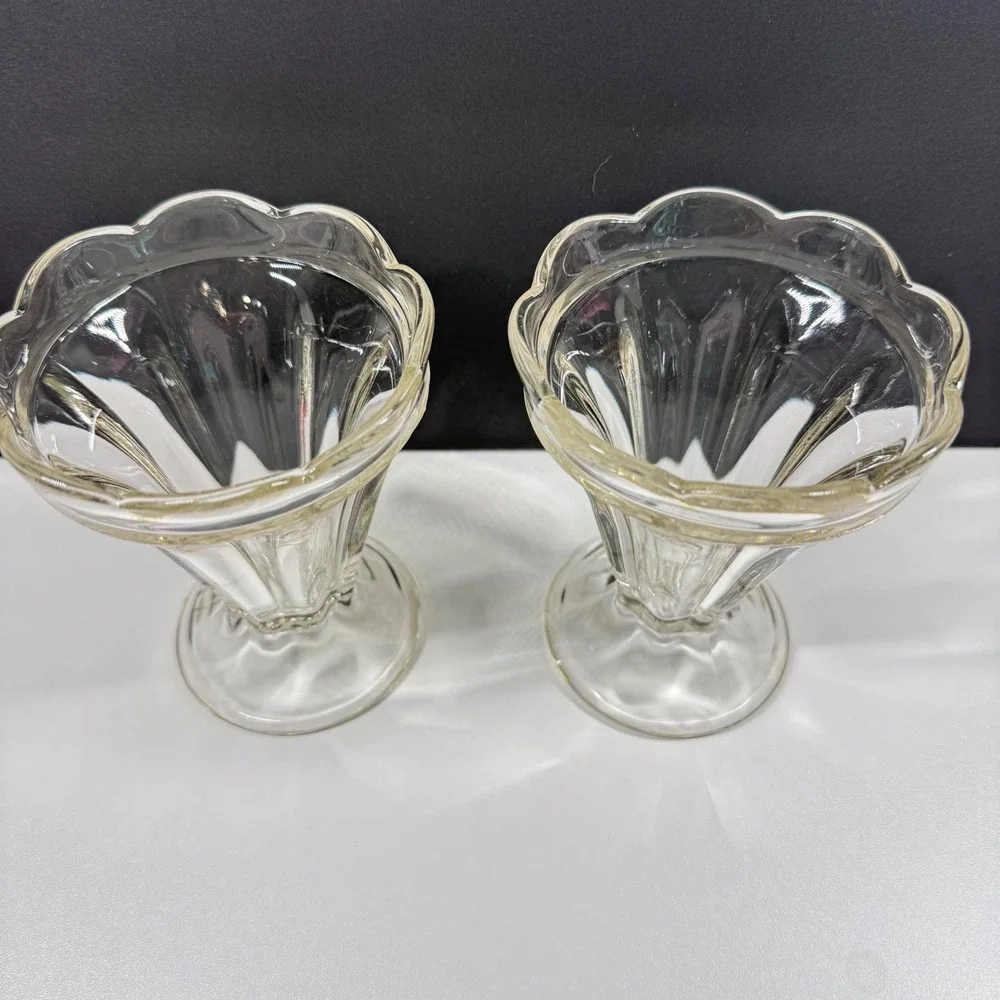 N/A serving glasses